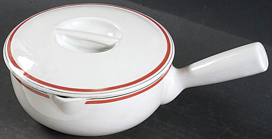 Bistrot Rust Orange 1 Quart Saucepan & Lid by Porcelaine d'Auteuil-1