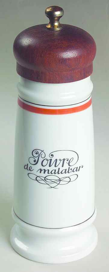 Bistrot Rust Orange Pepper Mill by Porcelaine d'Auteuil-1