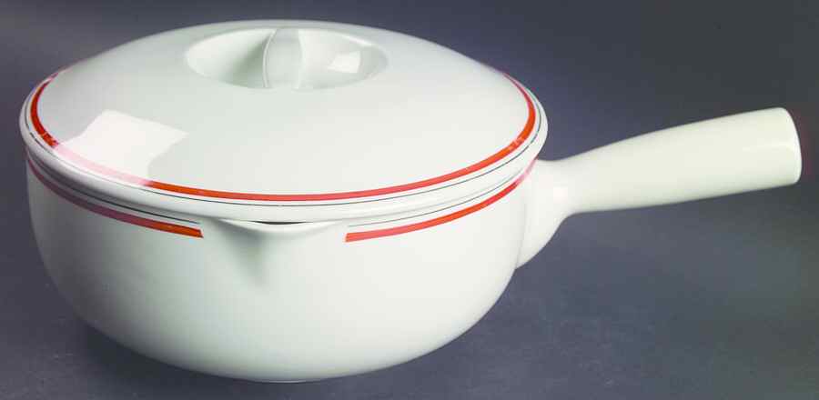 Bistrot Rust Orange 1.5 Quart Saucepan with Lid by Porcelaine d'Auteuil-1