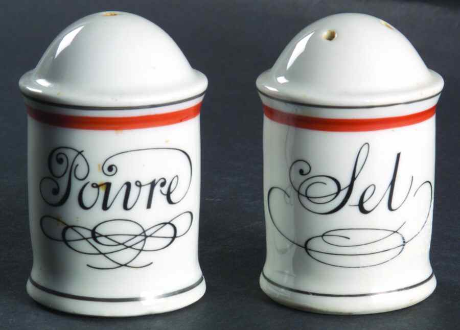 Bistrot Rust Orange Salt & Pepper Set by Porcelaine d'Auteuil-1