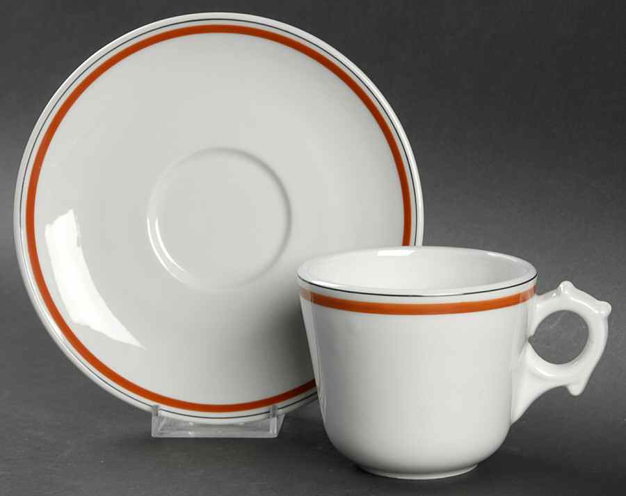 Bistrot Rust Orange Flat Cup & Saucer Set by Porcelaine d'Auteuil-1