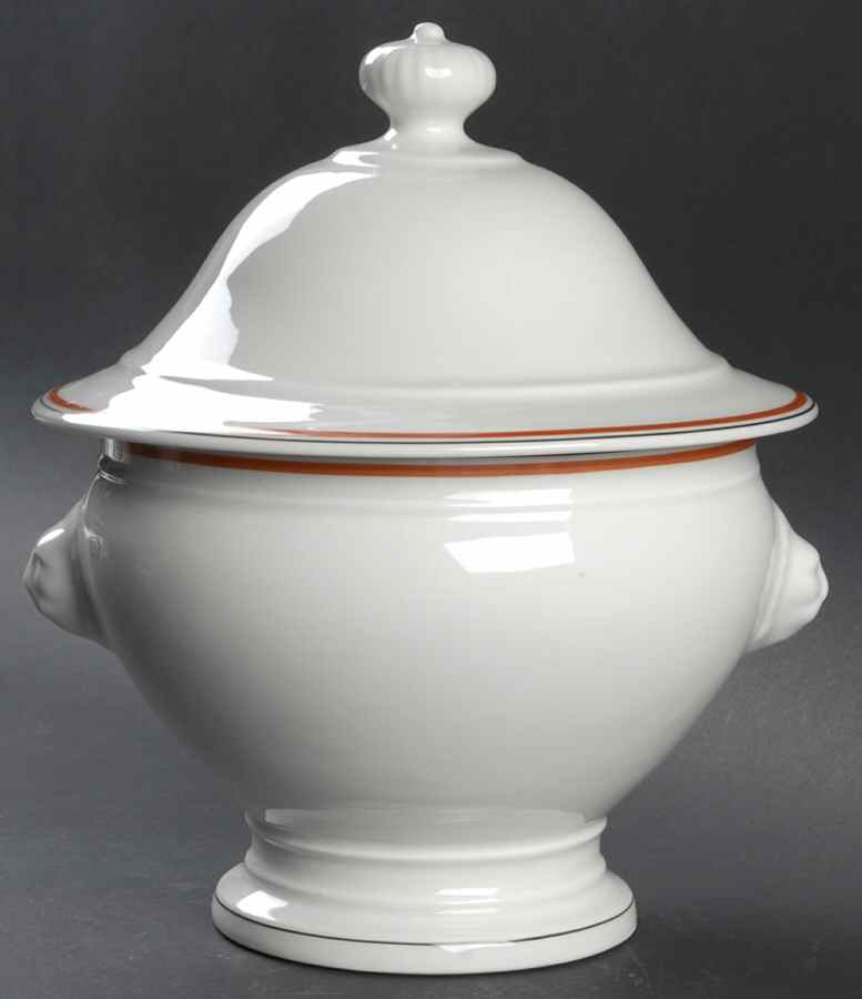 Bistrot Rust Orange Round Covered Vegetable by Porcelaine d'Auteuil-1