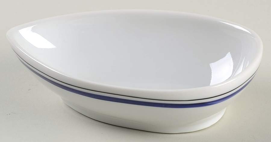 Marine Avocado Bowl by Porcelaine d'Auteuil-1