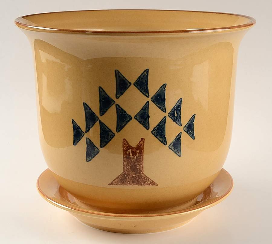 America (Discontinued 1989) 8" Flower Pot & Underplate by Pfaltzgraff-1