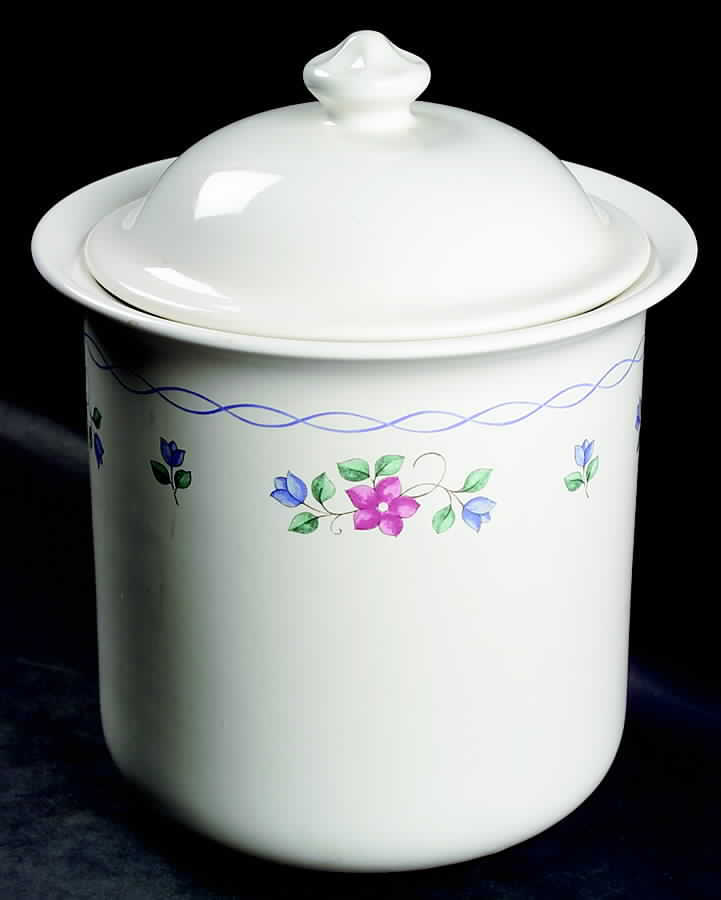 Bonnie Brae Large Canister & Lid by Pfaltzgraff-1