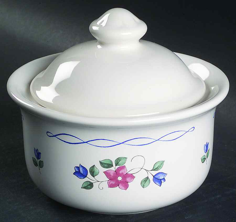 Bonnie Brae Large Butter Tub & Lid by Pfaltzgraff-1