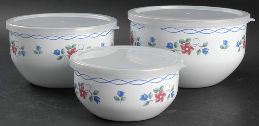 Bonnie Brae 3 Pc Metal Bowl & Plastic Lid (5 3/4", 7", 7 3/4") by Pfaltzgraff-1