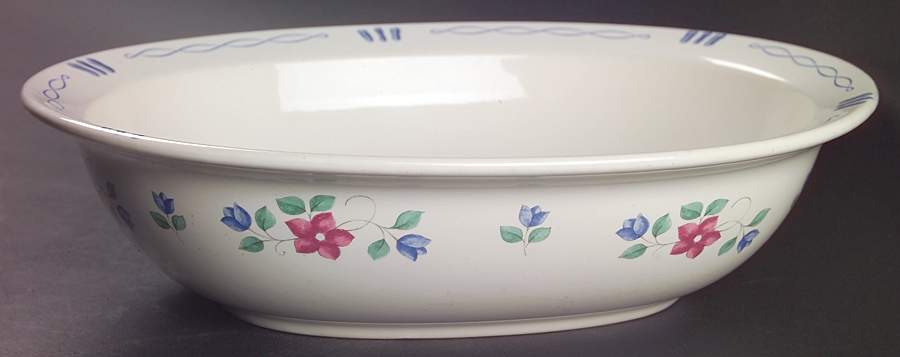Bonnie Brae 10" Oval Vegetable Bowl by Pfaltzgraff-1