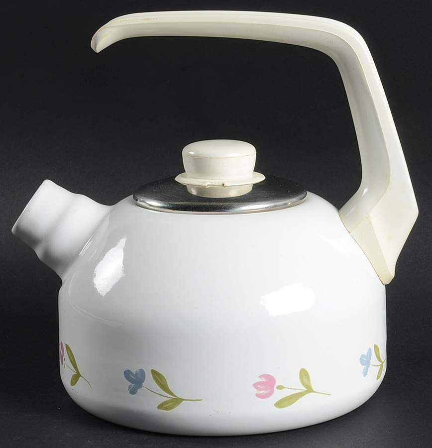 Garland Metal Whistler Kettle & Lid by Pfaltzgraff-1