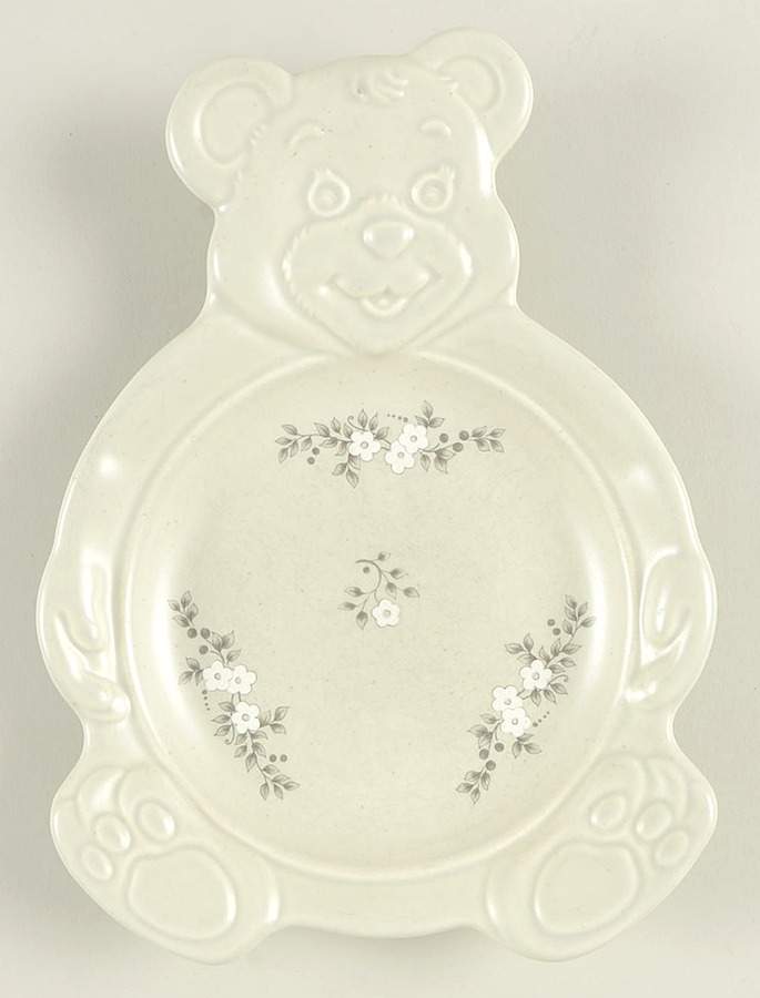 Heirloom Teddy Bear Plate by Pfaltzgraff-1