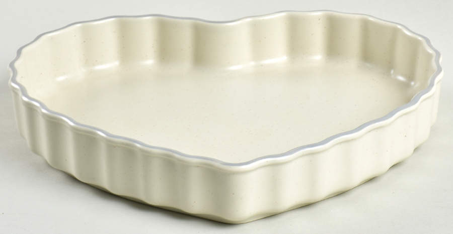 Heirloom Heart Shape Quiche Dish by Pfaltzgraff-1