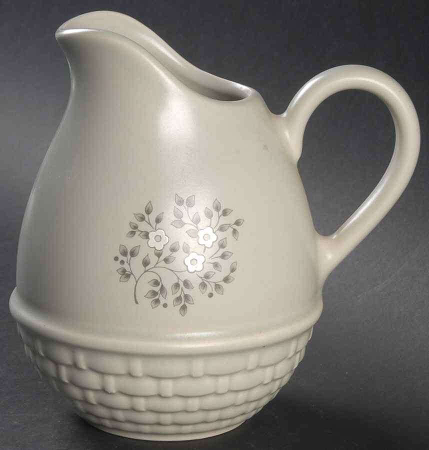 Heirloom Basket Jug by Pfaltzgraff-1