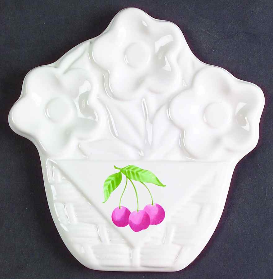 Hopscotch (Fruit) Sculpted Trivet by Pfaltzgraff-1