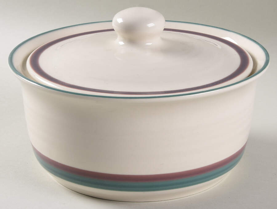 Juniper 1.25 Qt Round Covered Casserole by Pfaltzgraff-1
