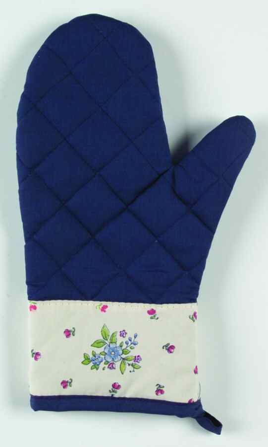 Meadow Lane Cloth Oven Mitt by Pfaltzgraff-1