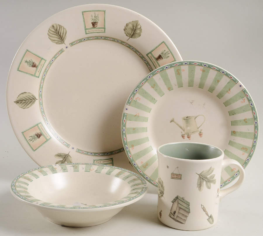 Naturewood 4 Piece Place Setting by Pfaltzgraff-1