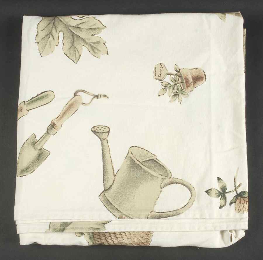 Naturewood Square Tablecloth by Pfaltzgraff-1