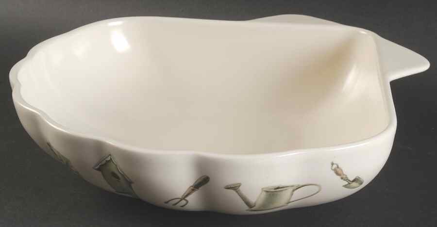 Naturewood Large Shell Shaped Dish by Pfaltzgraff-1