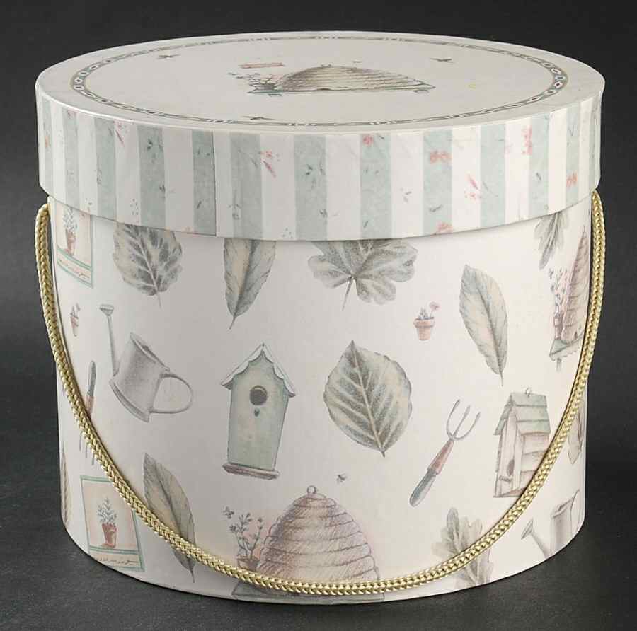 Naturewood Large Round Paper Nesting Box by Pfaltzgraff-1