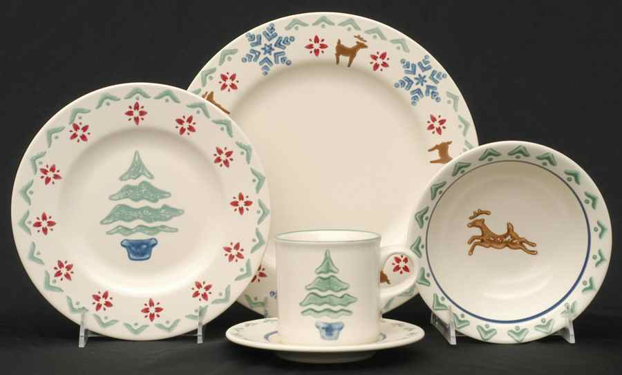 Nordic Christmas 5 Piece Place Setting by Pfaltzgraff-1