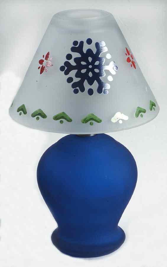Nordic Christmas Tea Light Lamp with Shade by Pfaltzgraff-1