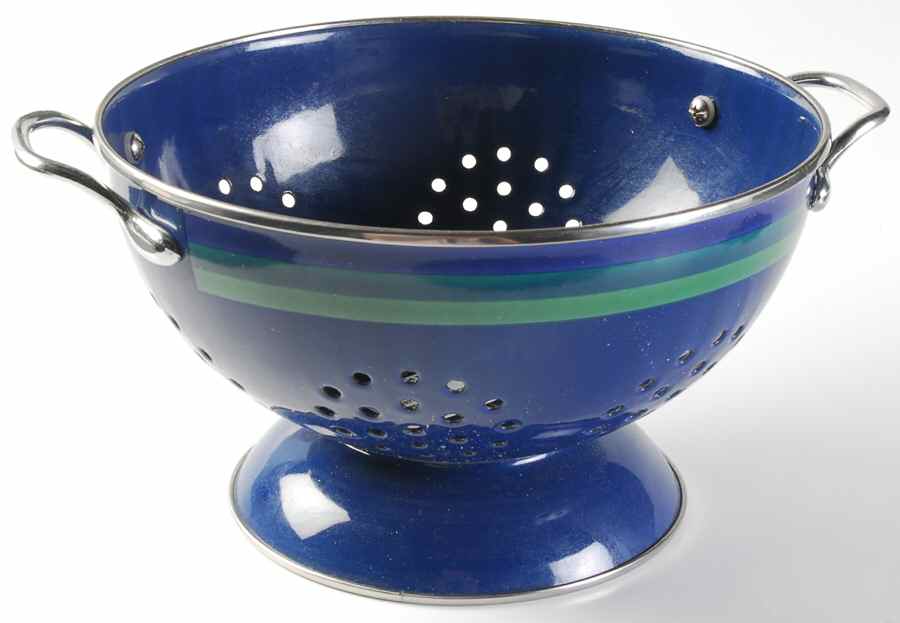 Ocean Breeze Metal Colander by Pfaltzgraff-1