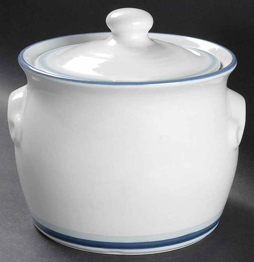 Sky Bean Pot & Lid by Pfaltzgraff-1