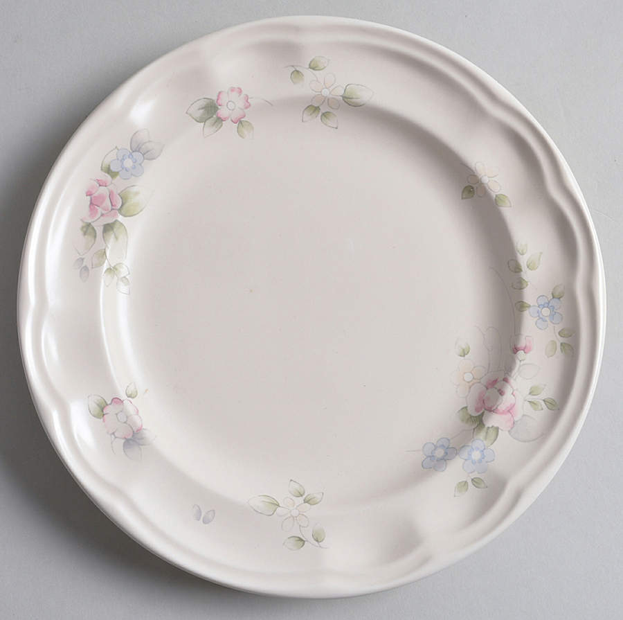 Tea Rose Luncheon Plate by Pfaltzgraff-1