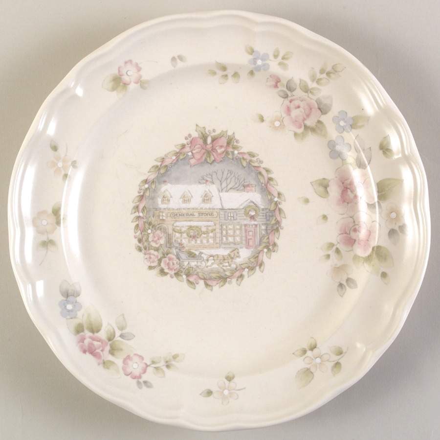 Tea Rose Holiday Dinner Plate by Pfaltzgraff-1