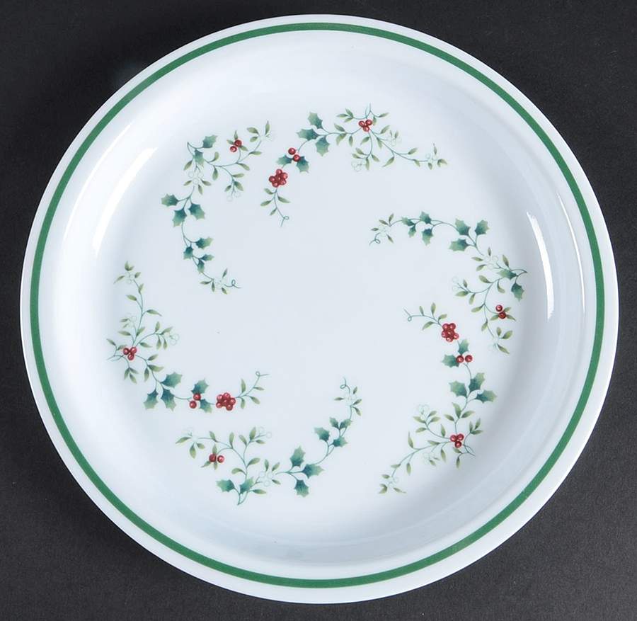 Winterberry Melmac/Melamine Child's Plate by Pfaltzgraff-1