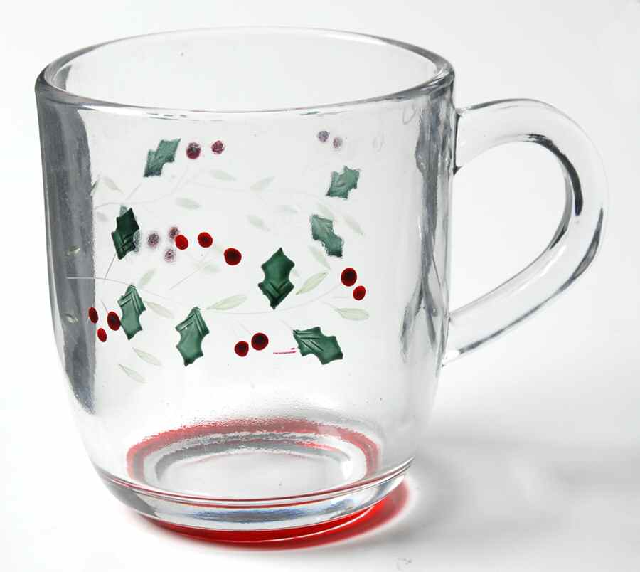 Winterberry Glassware Mug by Pfaltzgraff-1