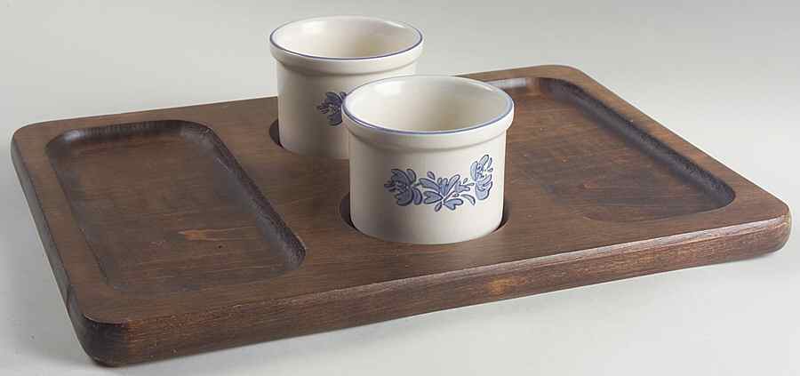 Yorktowne Rectangular Cheese/Cracker with 2 2 Crocks by Pfaltzgraff-1