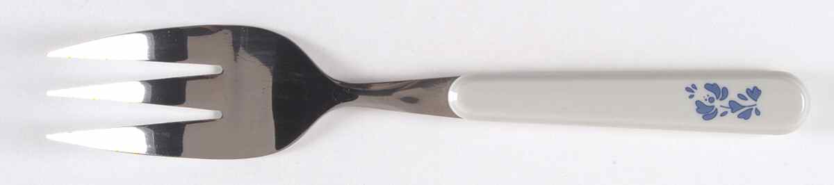 Yorktowne Cold Meat Fork by Pfaltzgraff-1