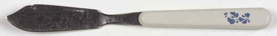 Yorktowne Flat Handle Master Butter Knife by Pfaltzgraff-1