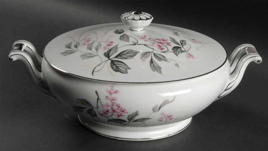 Pink Dawn Round Covered Vegetable by Phoenix (Japan)-1