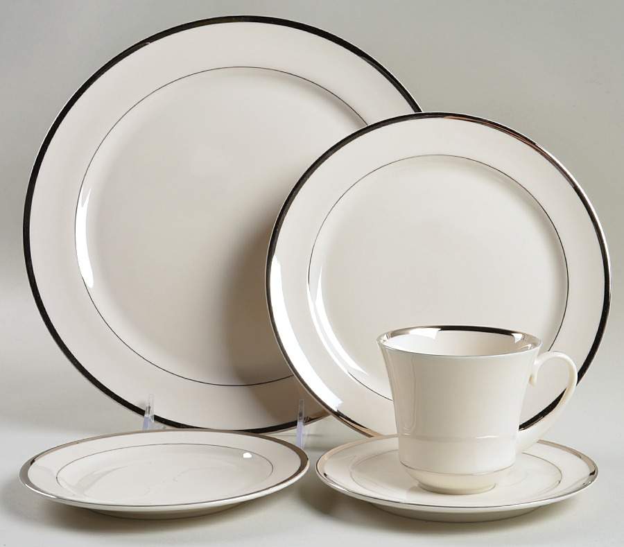 Bracelet Platinum 5 Piece Place Setting by Pickard-1