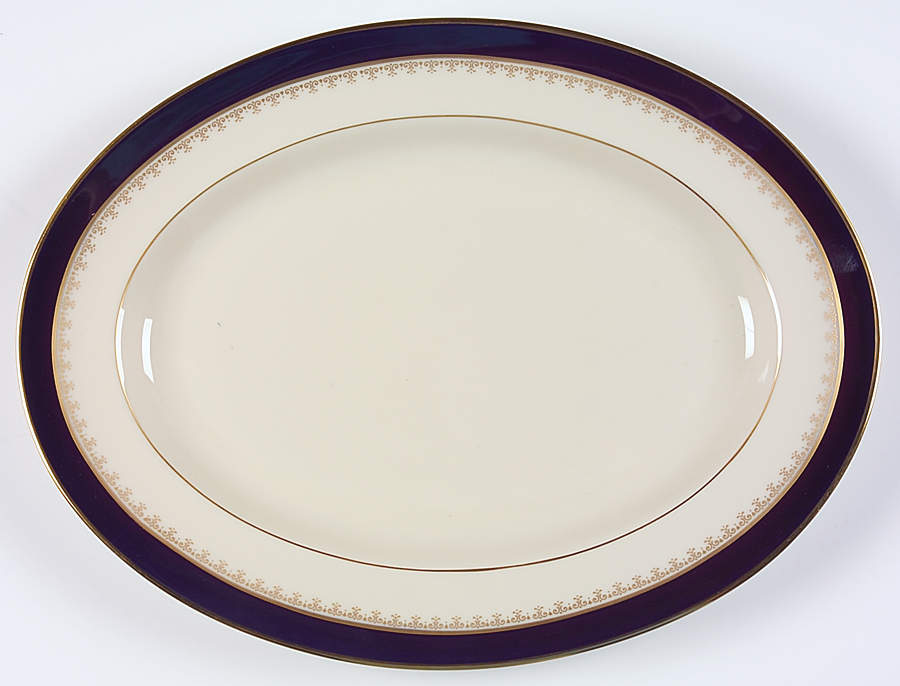 Washington 12" Oval Serving Platter by Pickard-1