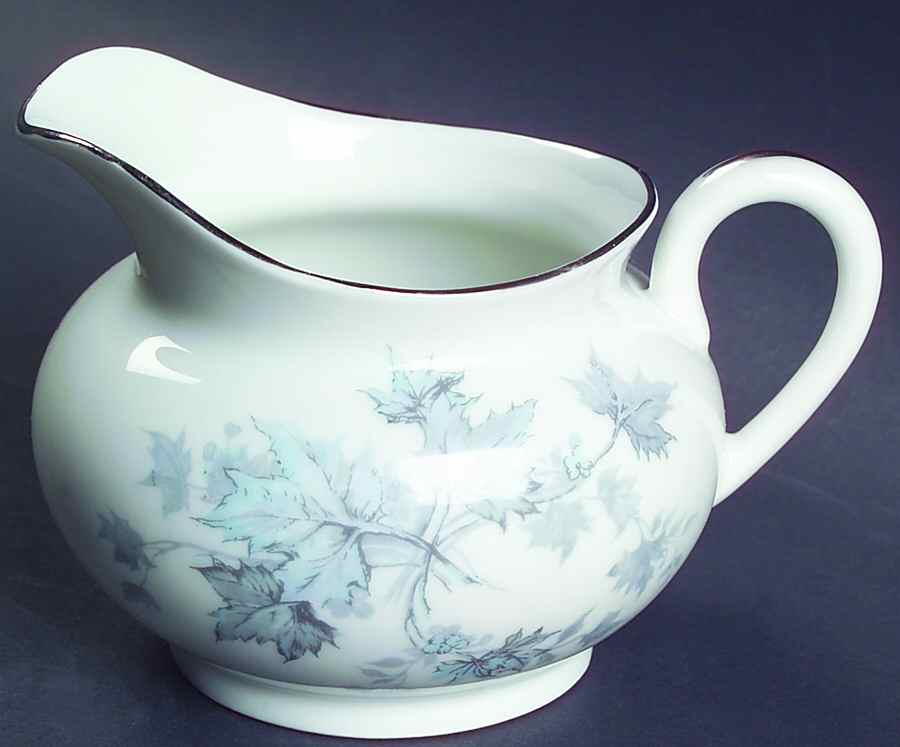 Delise Creamer by Porcelaine de Limoges-1