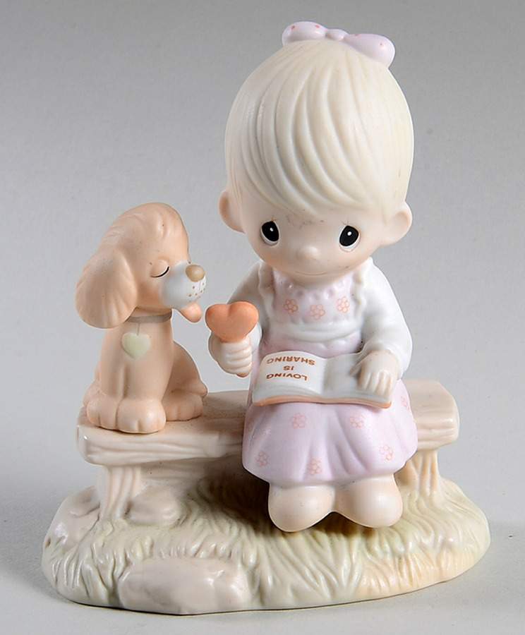 Loving Is Sharing-Girl Heart-Loving Is Sharing - Heart Trademark With Box by Precious Moments-1