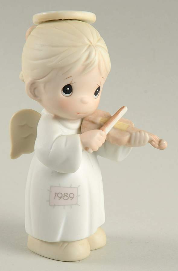 Annual Christmas Figurine Oh Holy Night - No Box by Precious Moments-1