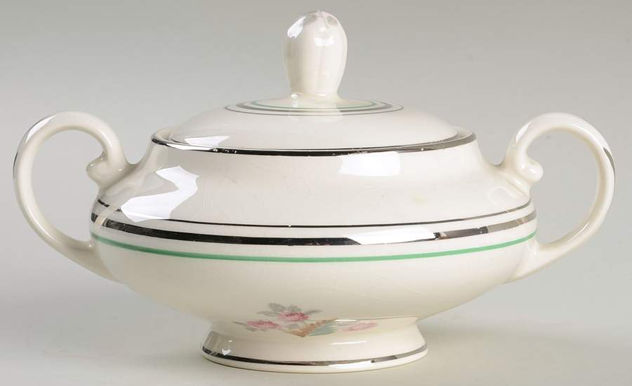 1219 Sugar Bowl & Lid by Pope Gosser-1