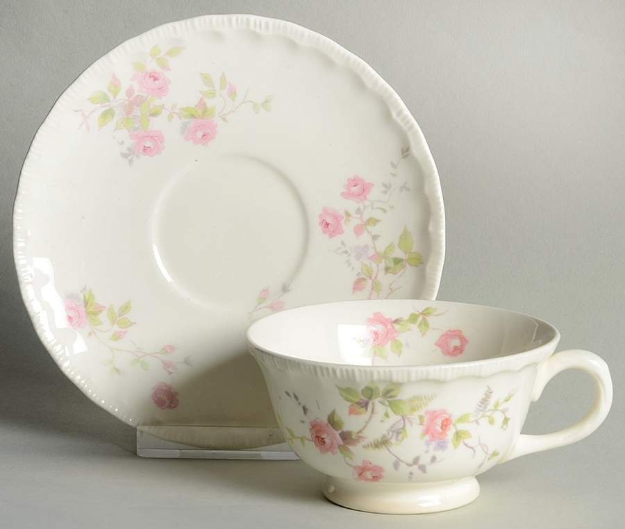 3159 Footed Cup & Saucer Set by Pope Gosser-1