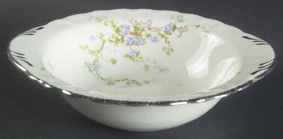 Minuette Lugged Cereal Bowl by Pope Gosser-1