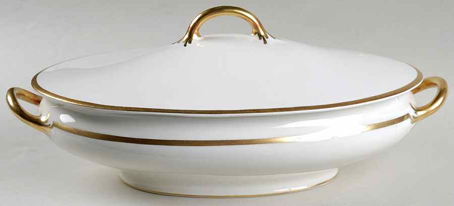 POP28 Oval Covered Vegetable by Pope Gosser-1