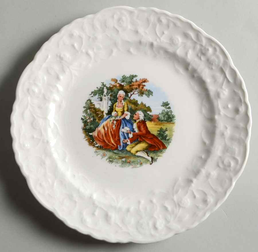 POP43 Dessert/Pie Plate by Pope Gosser-1