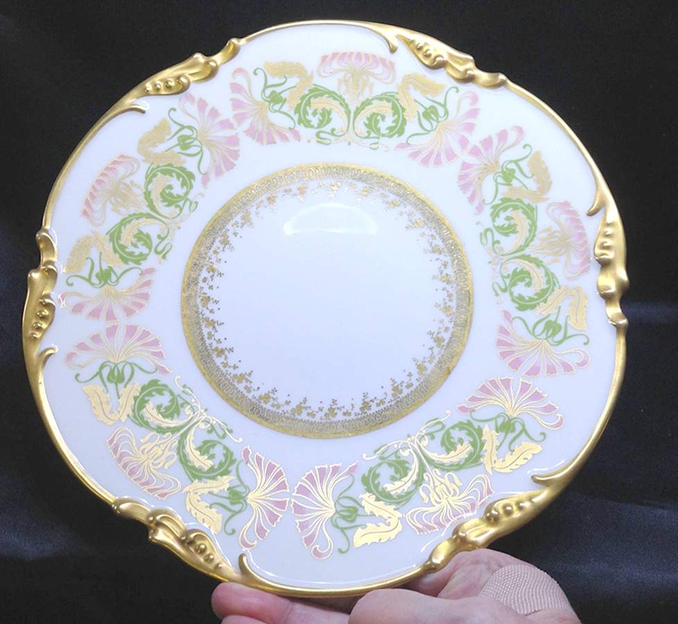 POY64 Luncheon Plate by Jean Pouyat-1