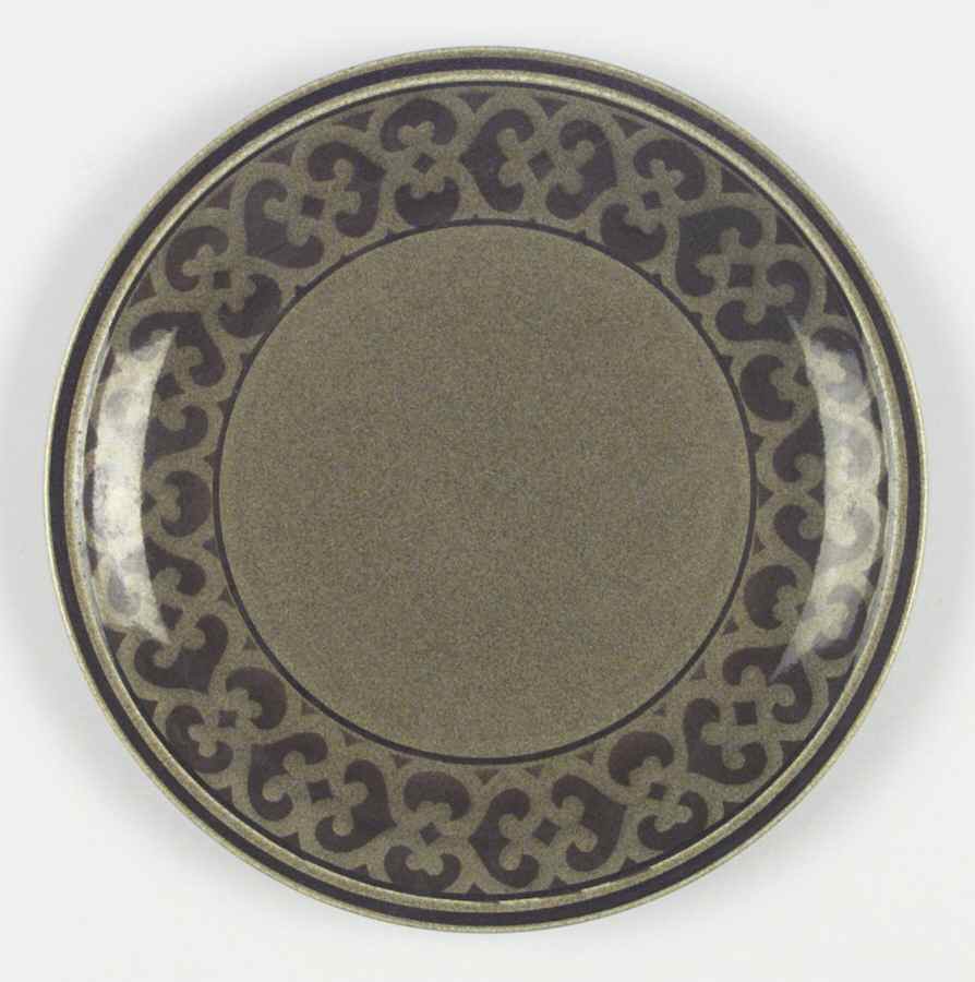 Ginger Dinner Plate by Premiere-1
