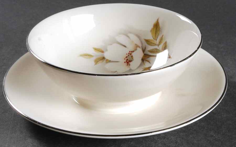 Ivory Rose Gravy Boat with Attached Underplate by Nancy Prentiss-1