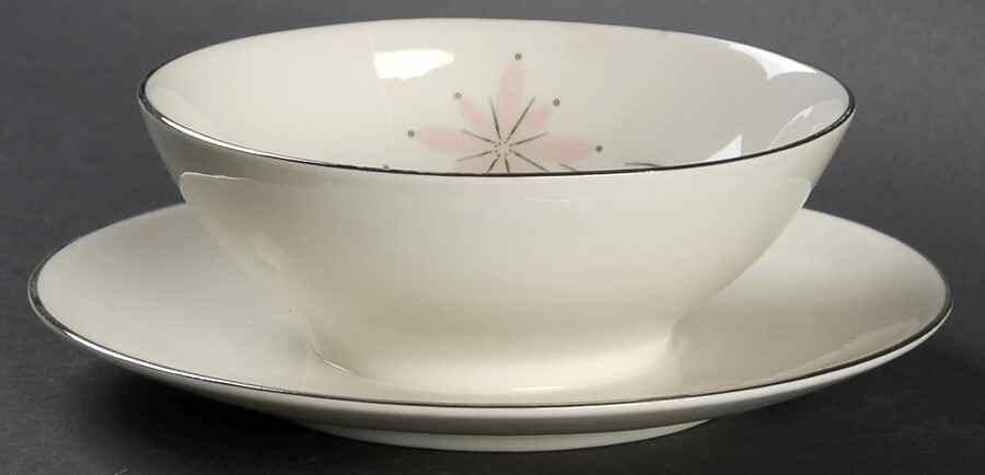 Pastella Gravy Boat with Attached Underplate by Nancy Prentiss-1