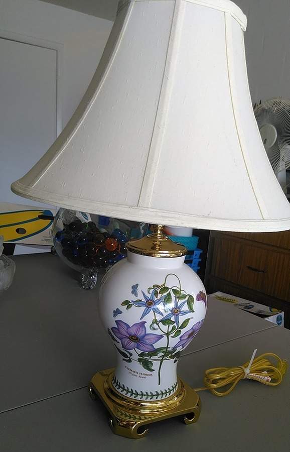 Botanic Garden 22" Electric Lamp & Shade by Portmeirion-1